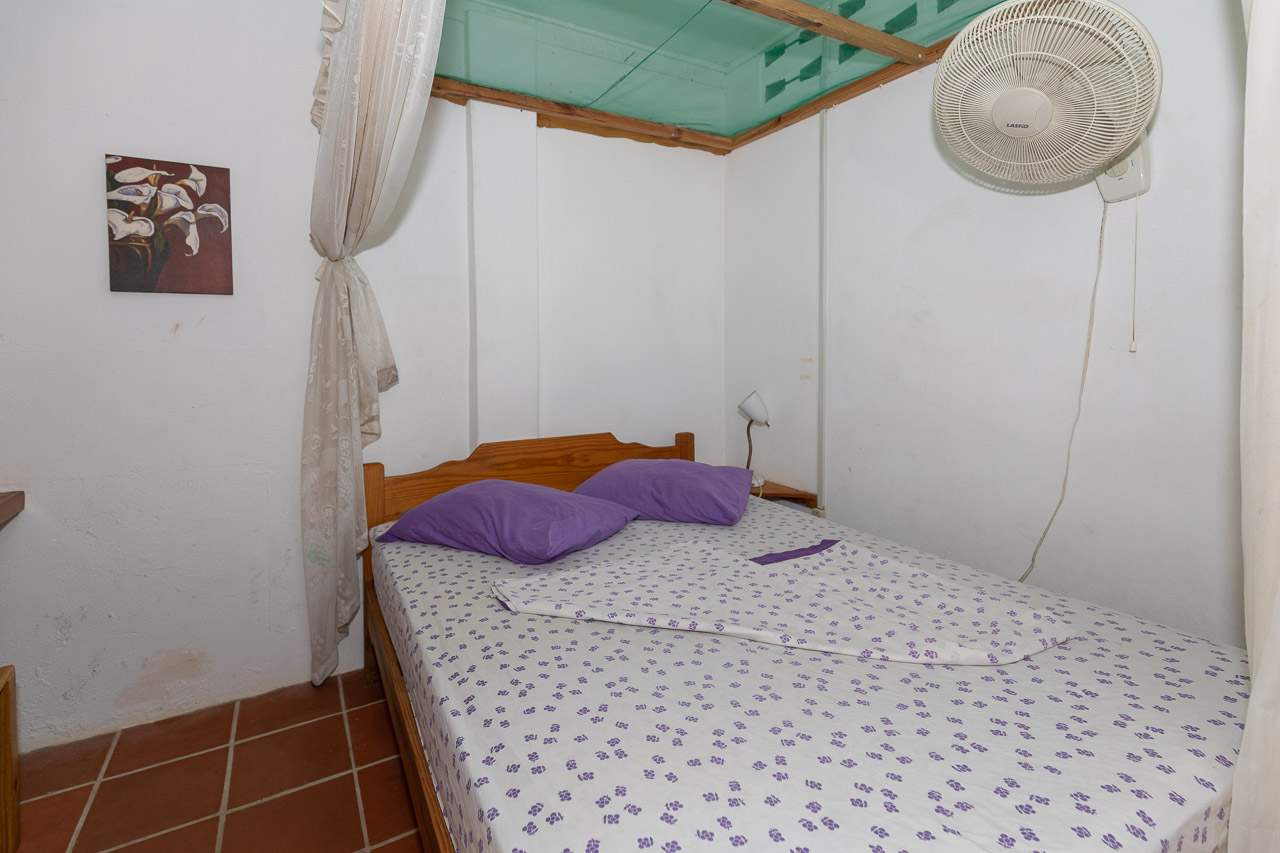 Leapfrog at Castara Villas: bedroom