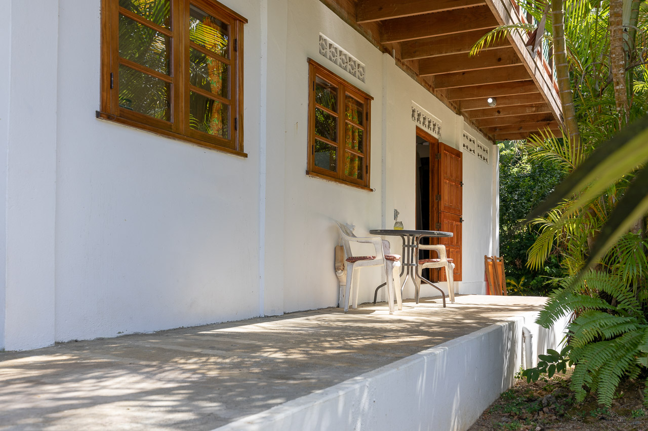 Leapfrog at Castara Villas: front terrace